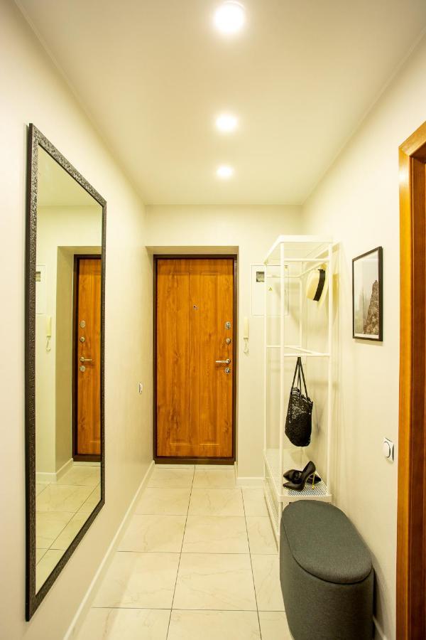 Luxury Apartment With 2 Bedrooms In The City Center نيكولايف المظهر الخارجي الصورة